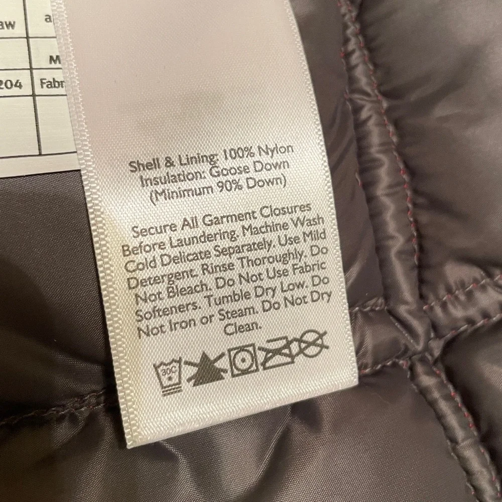 Eddie Bauer First Ascent lightweight packable down jacket size L - Picture 7 of 7